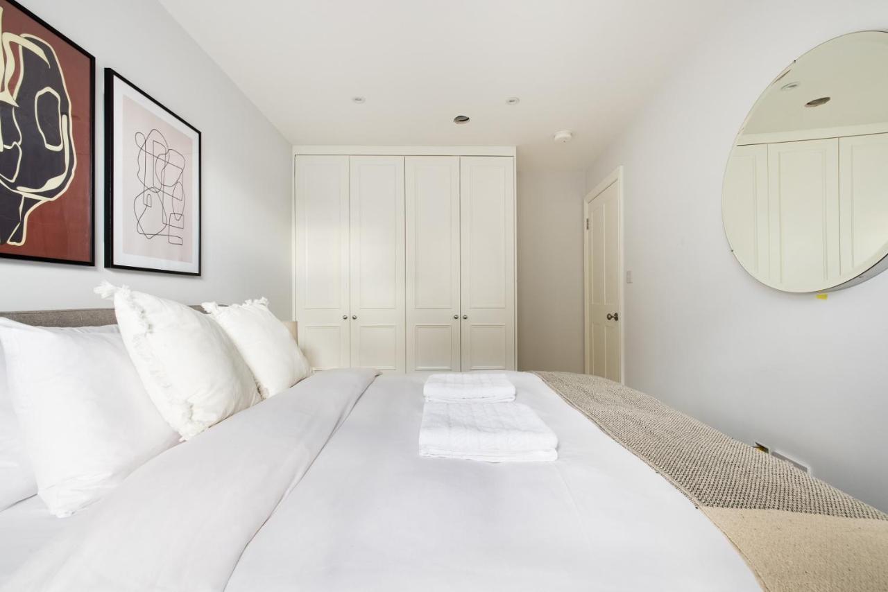 The Margravine Maisonette - Modern & Bright 2Bdr Flat Daire Londra Dış mekan fotoğraf